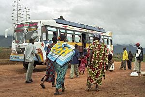 Mit dem Bus durch Ostafrika ...