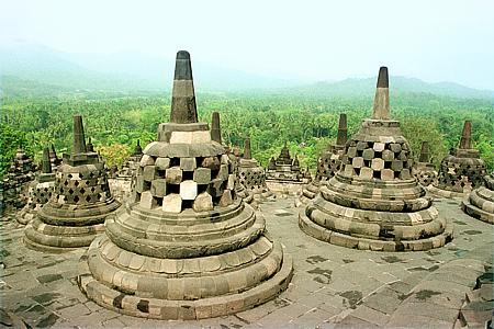 Glockentempel "Borobudur" / Yogyakarta / Java / Indonesien (2001)